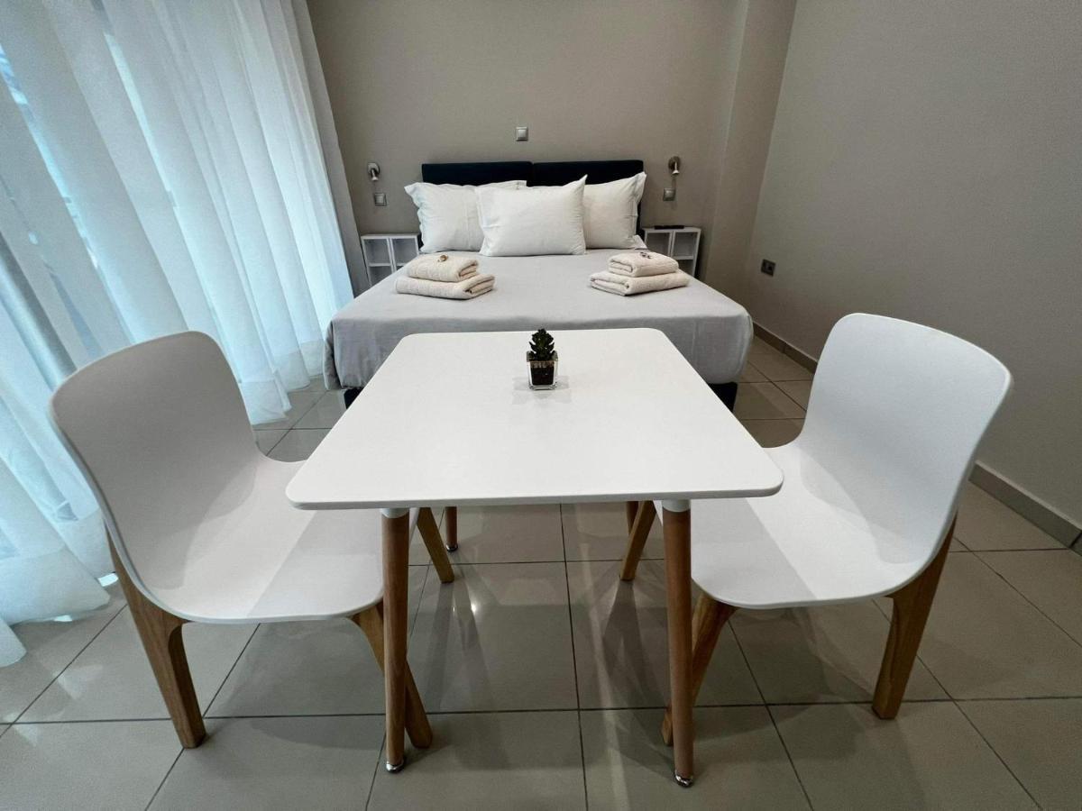 Atlantis Apartments Artemida  Luaran gambar