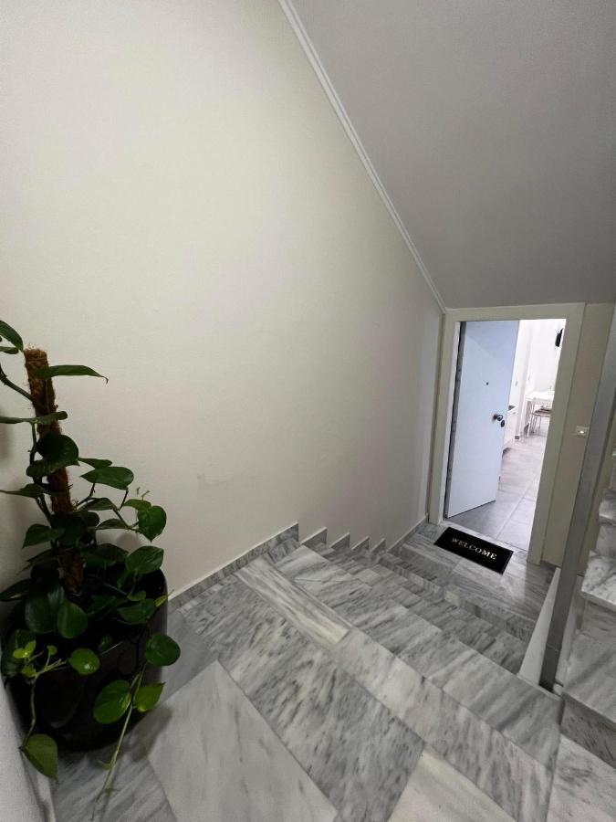 Atlantis Apartments Artemida  Luaran gambar